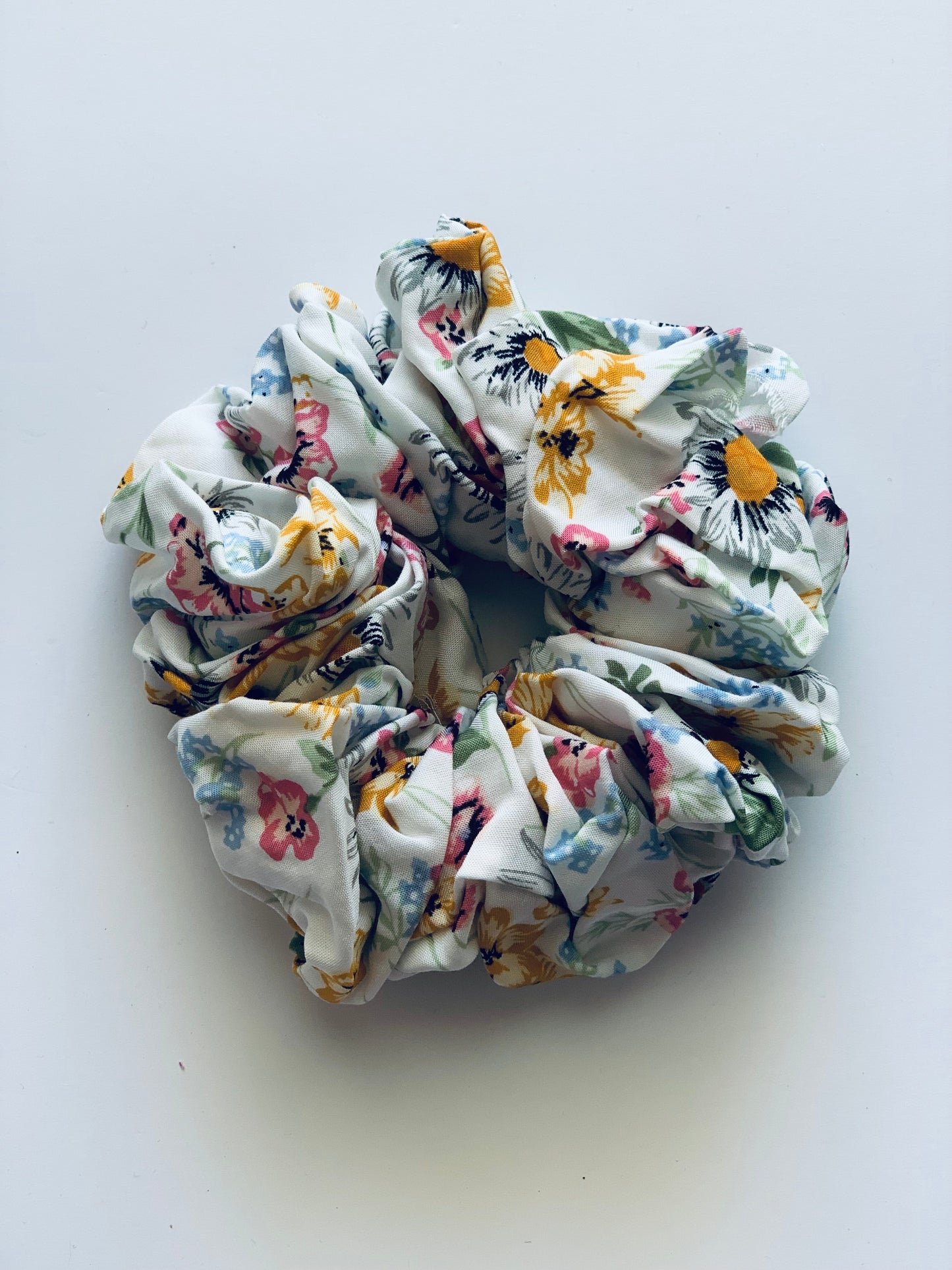 Scrunchie XXL - White Floral