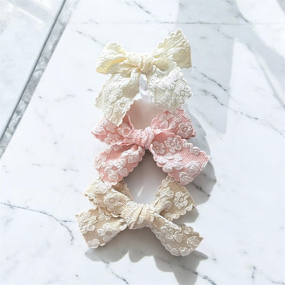 Vintage Lace Bow trio