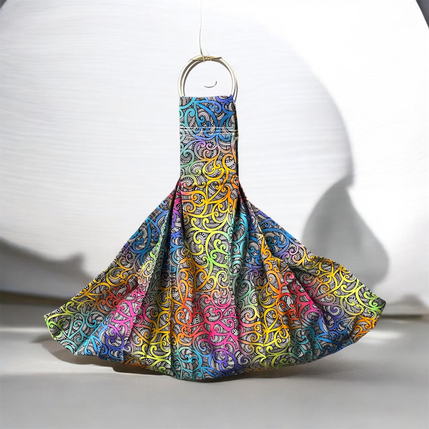 Midwife weigh sling - Te Koripi wae o Maui Rainbow