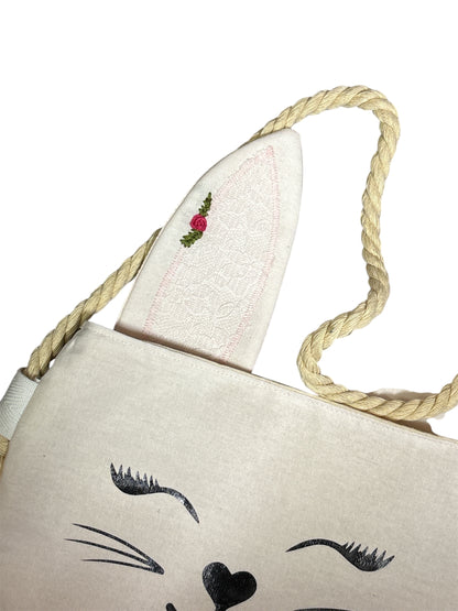 Bunny bag with embroidery ear