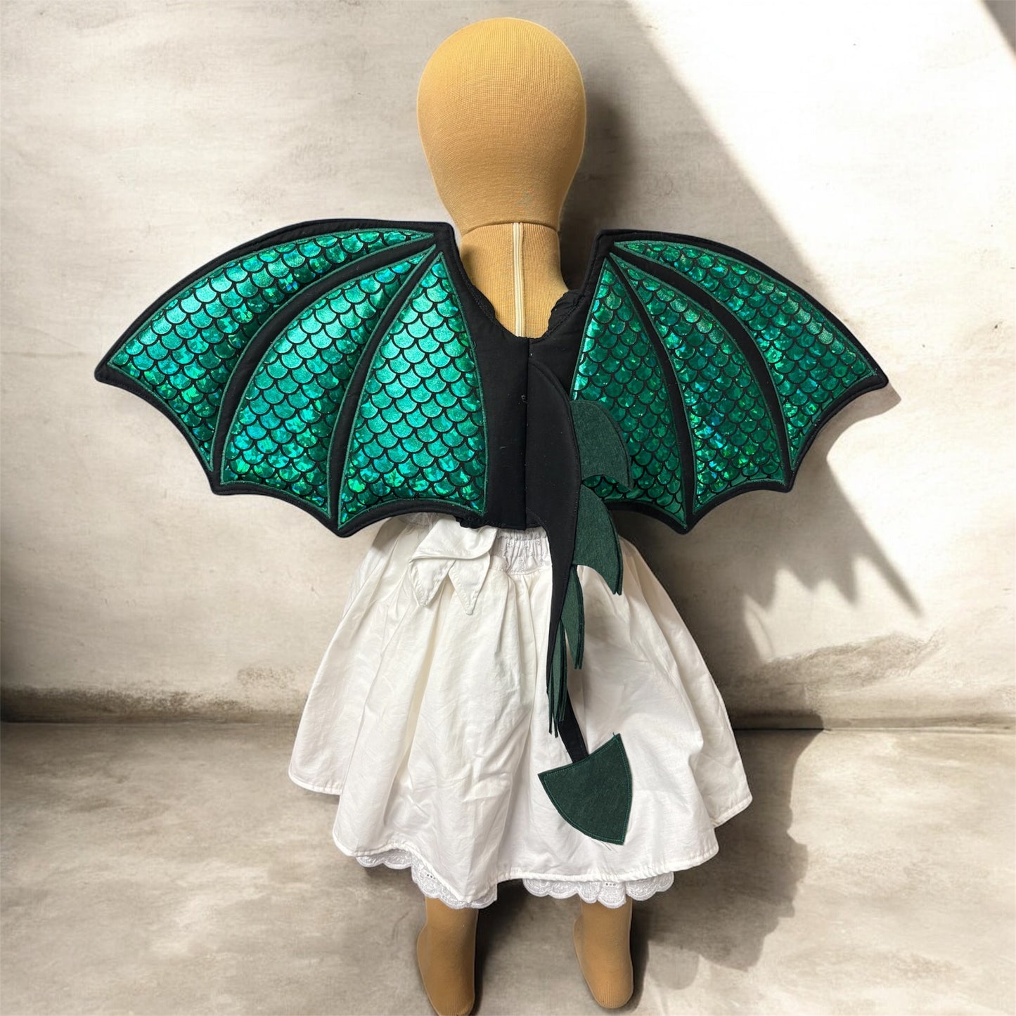 Dragon Wings - Black/ Forest green